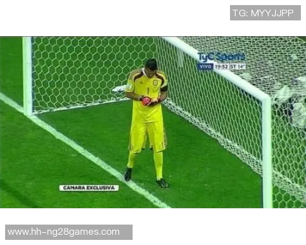 《断手球星的传奇归来 足球场上的不屈精神与荣耀》